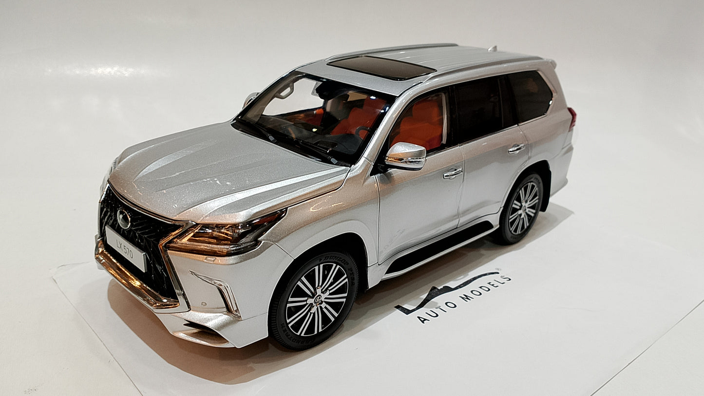 LCD Models Lexus LX570 Silver