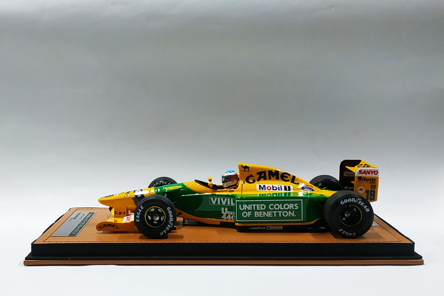Technomodel Benetton F1 B192 M.Schumacher Winner Belgium Spa W/Figure