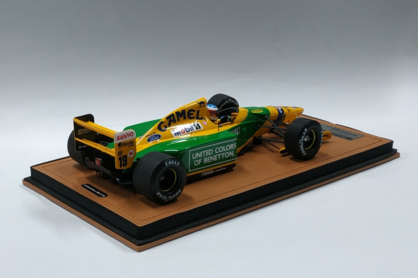 Technomodel Benetton F1 B192 M.Schumacher Winner Belgium Spa W/Figure