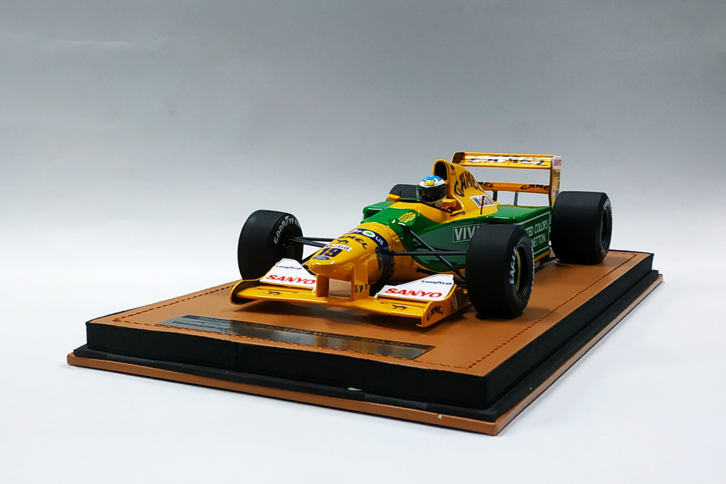 Technomodel Benetton F1 B192 M.Schumacher Winner Belgium Spa W/Figure