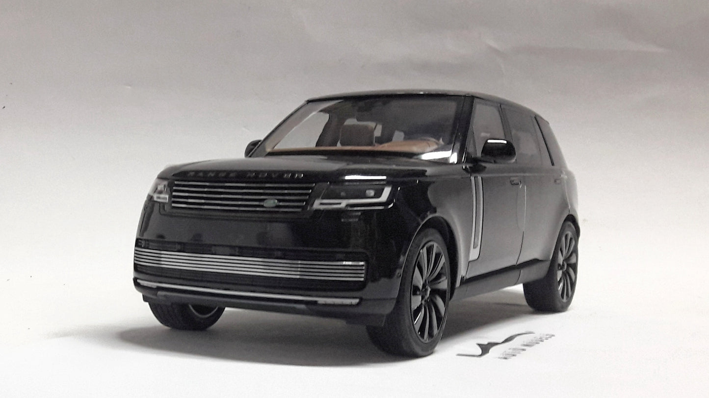 LCD Land Rover Range Rover SV Serenity 2022 - Black