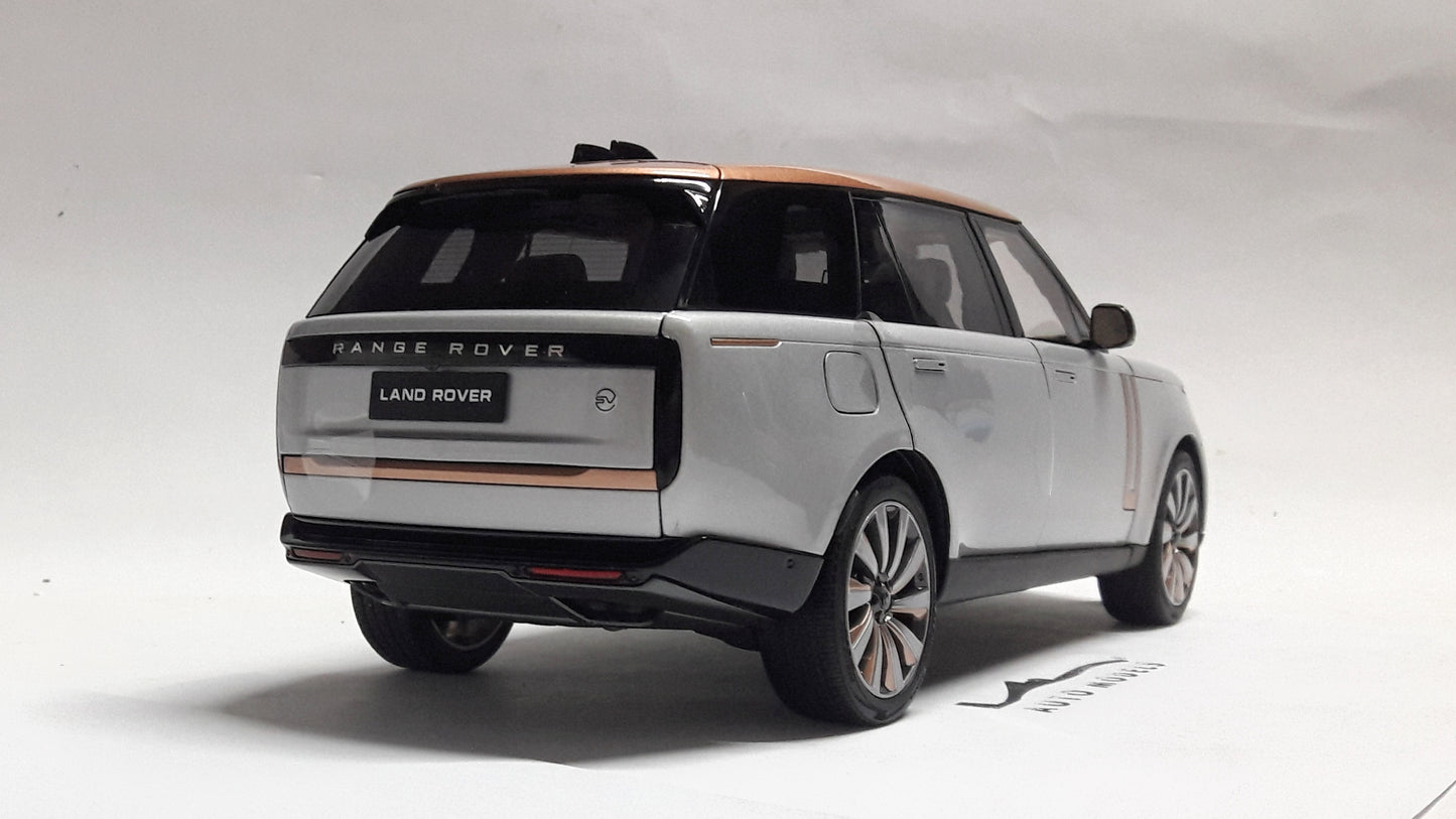 LCD Land Rover Range Rover SV Serenity 2022 Silver