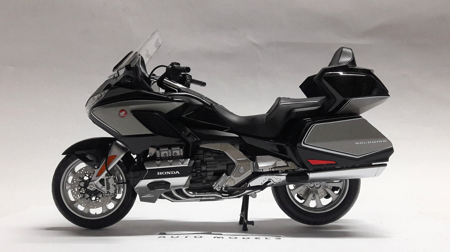 LCD Honda Goldwing Tour 2020 Heavy Grey