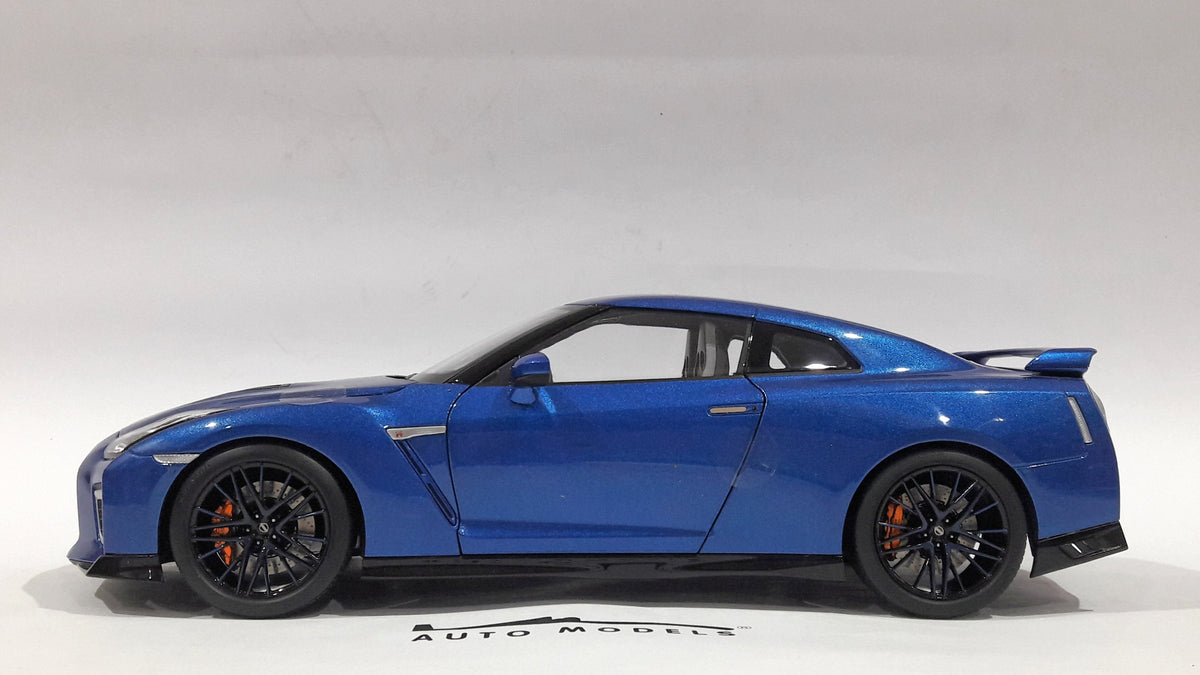 Motor Helix R35 Motorhelix Nissan GTR R35 50th Anniversary Blue – Automodels Indonesia