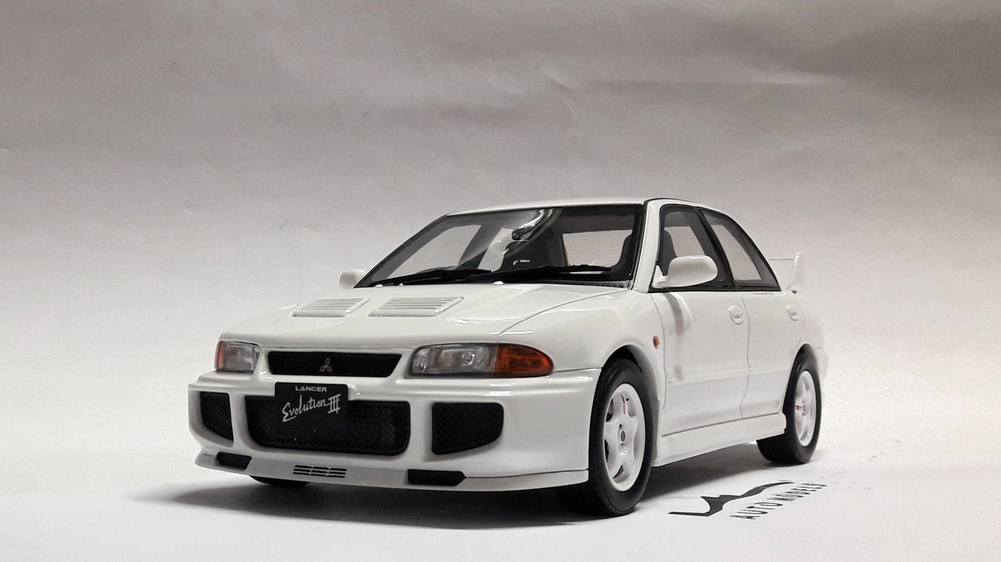 Ottomobile Mitsubishi Lancer Evo III White 1995