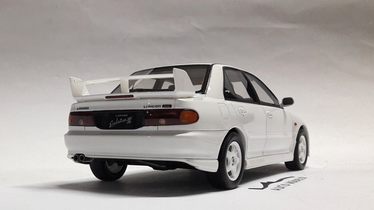 Ottomobile Mitsubishi Lancer Evo III White 1995