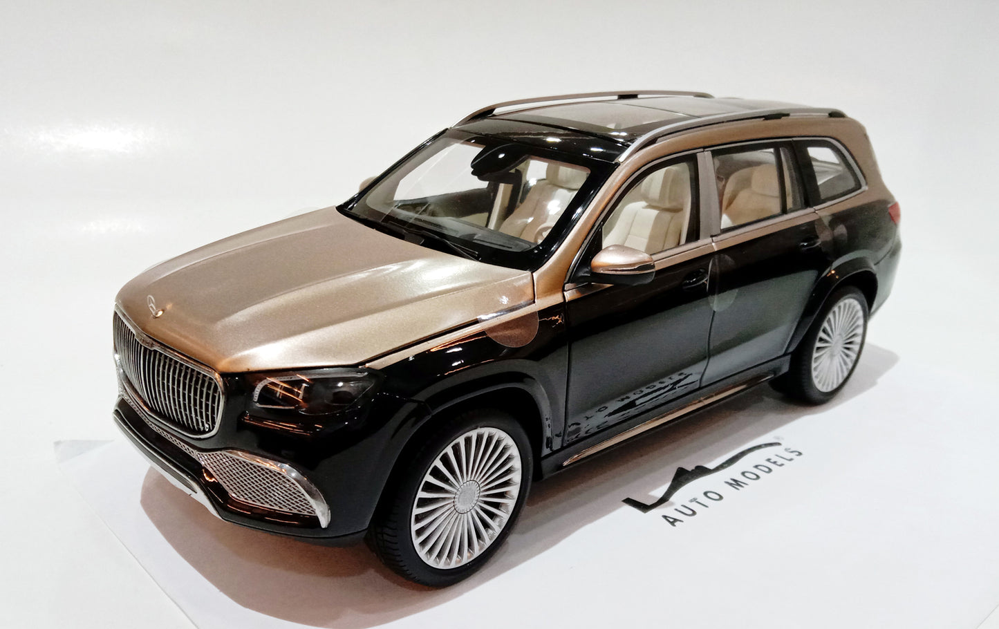 Paragon Mercedes-Maybach GLS 600 Gold/Black 2 Tone LHD