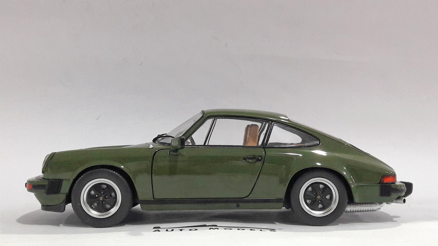 1/18 Solido Porsche 911 SC Olive Green 1978