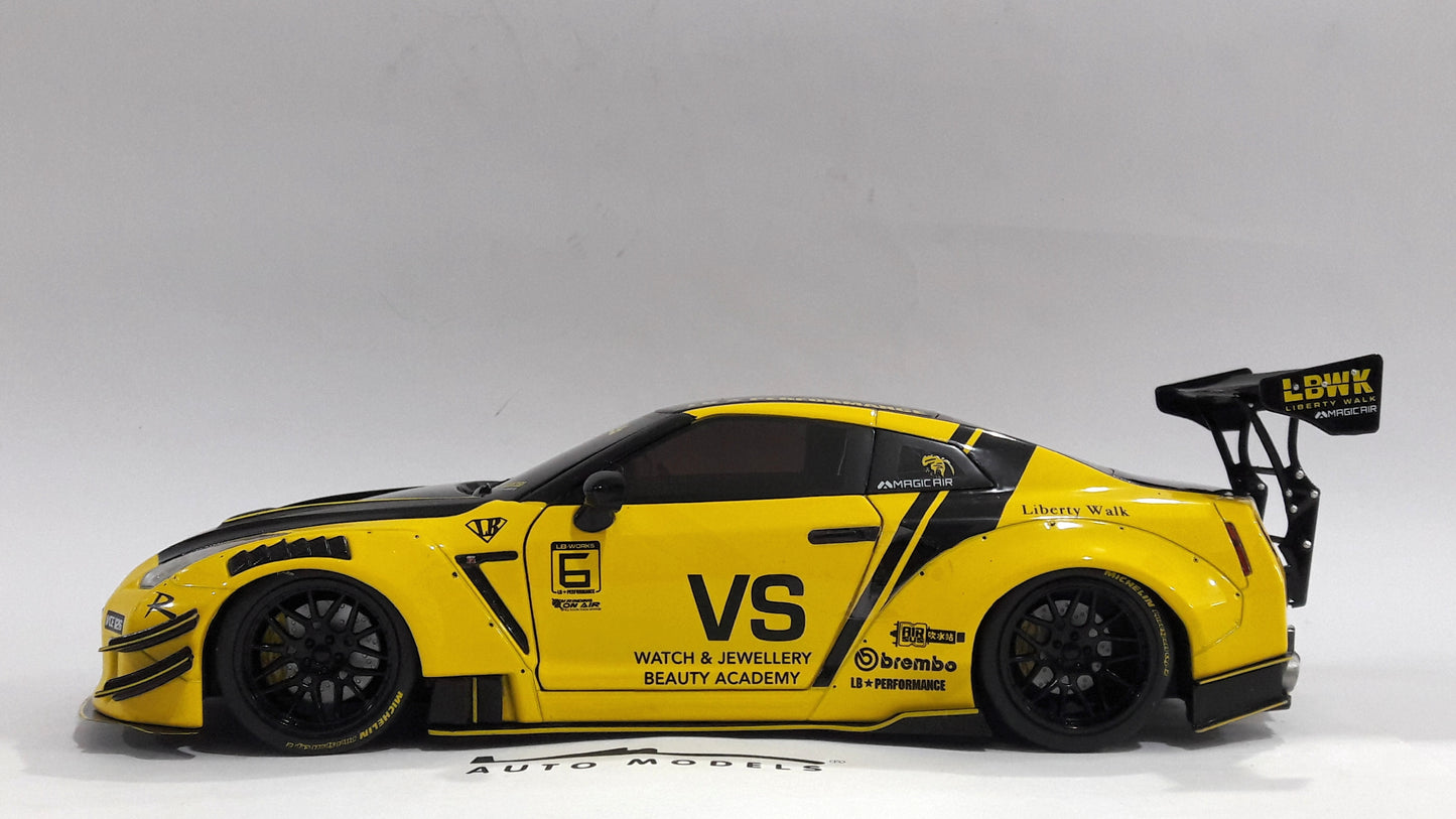 1/18 Solido Nissan GT-R  R35 Liberty Walk Body Kit 2.0 2020 Yellow