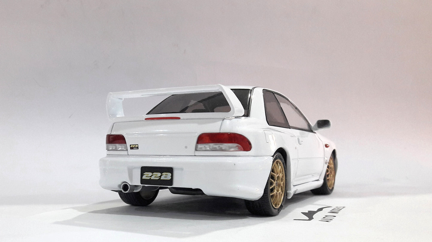 Solido Subaru Impreza 22B Pure White 1998