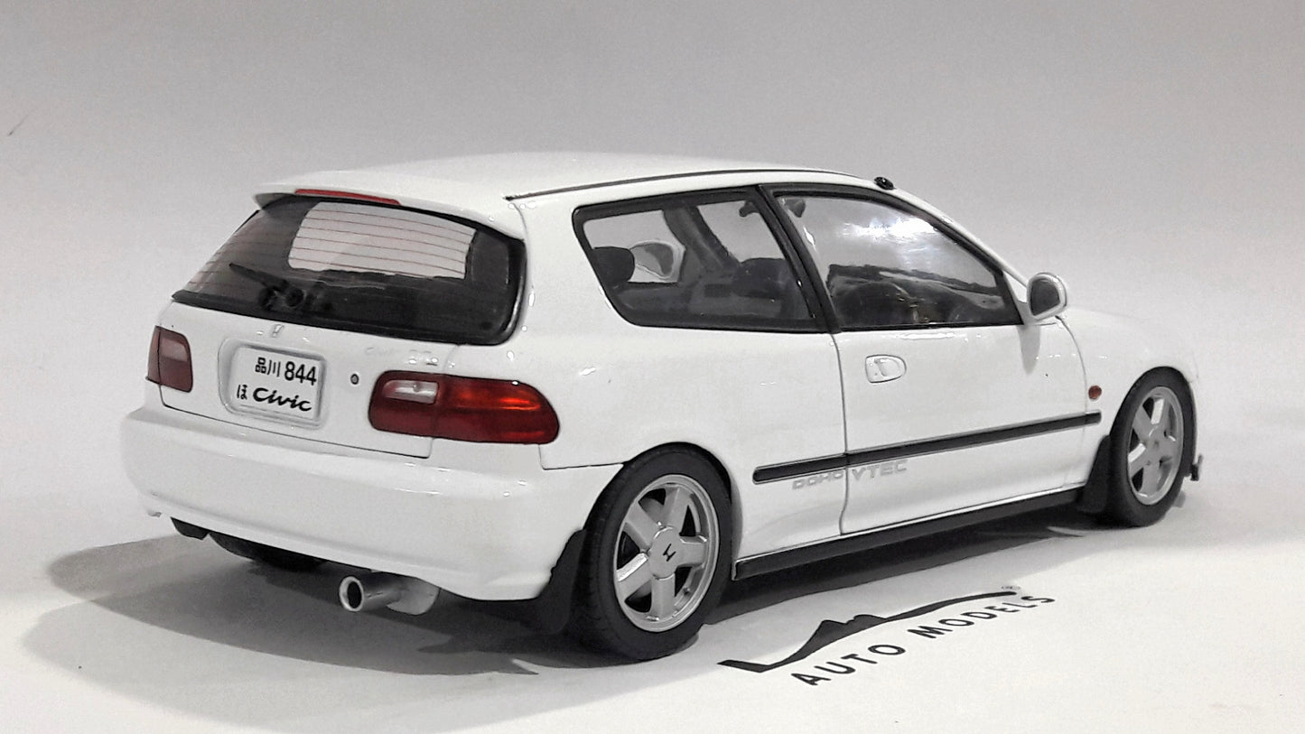 1/18 Solido Honda Civic EG6 Frost White 1991