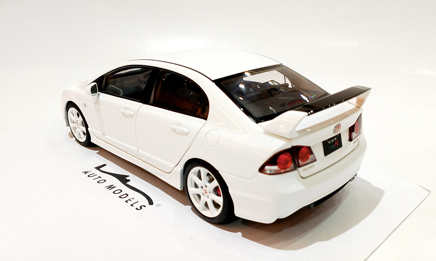 Well Honda Civic Type-R FD2 White