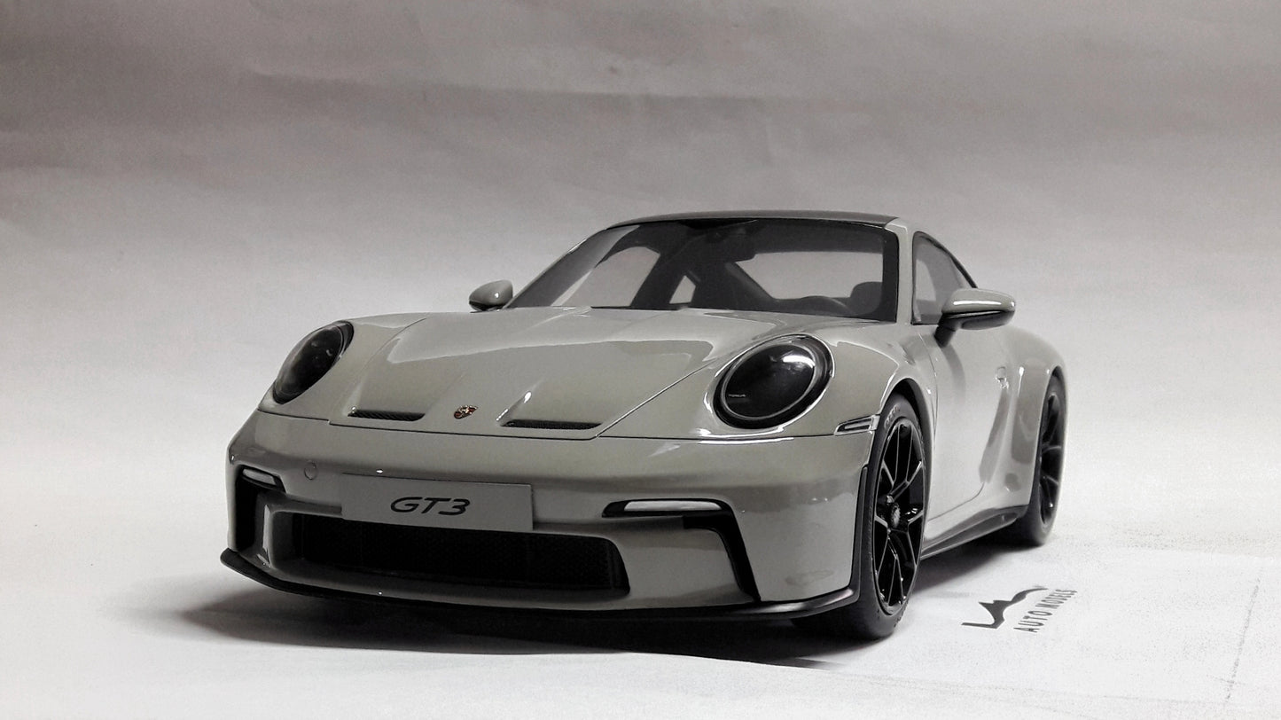 Porsche 911 (992) GT3 Touring Grey 2023