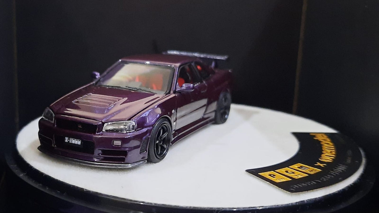 1/64 PGM Nissan R34 Z-Tune Midnight Purple (Luxury Round Stand)