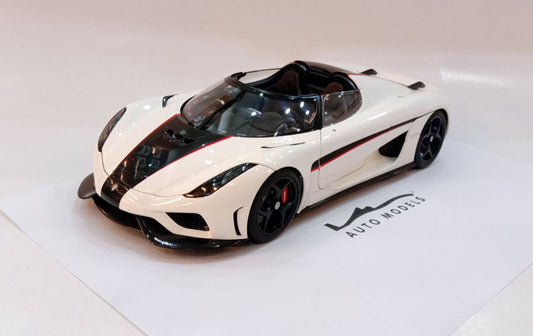 Autoart Koenigsegg Regera White Black Accents