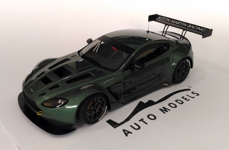 Autoart Aston Martin Vantage V12 GT3 2013 Green
