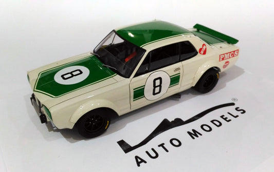 Autoart Nissan Skyline GT-R (KPGC10) Racing 1971 Masahiro Hasemi #8 Japan GP 2nd Place White Green