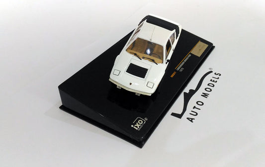 IXO Models Lamborghini Urraco P300 1975 White