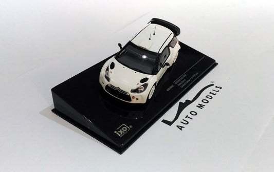 IXO Models Citroen DS3 WRC Rally White With 2 Set Of Wheels