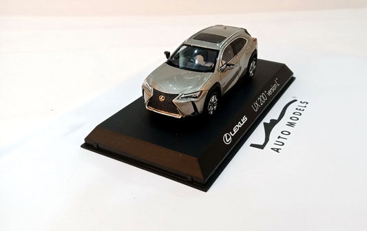 Kyosho Lexus UX200 Silver