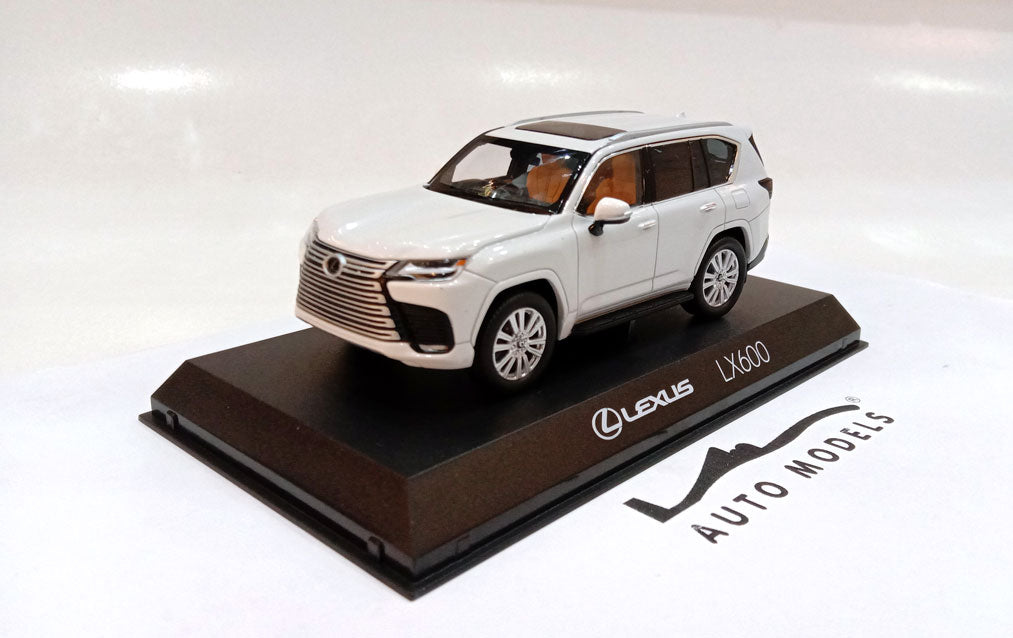 Kyosho Lexus LX600 Quartz