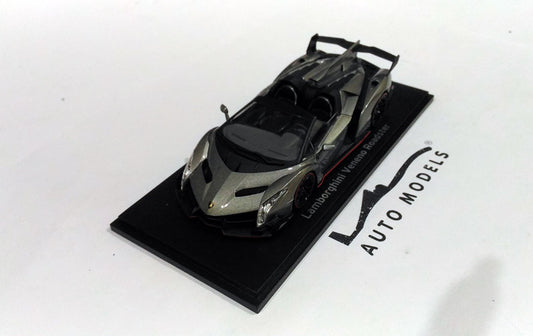 Kyosho Lamborghini Veneno Roadster Grey