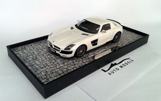 Minichamps Brabus SLS AMG Coupe 2012 White