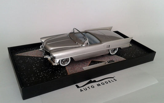 Minichamps Cadillac LeMans Dream Car 1953 Silver