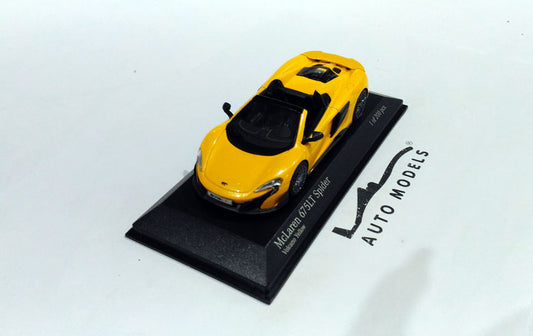 Minichamps McLaren 675T Spider Yellow