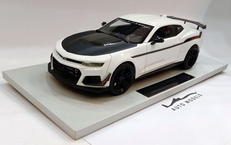 Looksmart Collectibles ZL1 1LE Camaro Hennessey Exorcist White